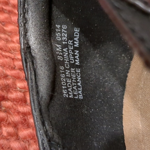 Clarks Leather Black Mary Jane Heels - Picture 8 of 10